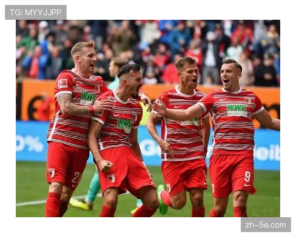 奥格斯堡收缩防守依靠反击寻找机会 但错失点球后进攻组织乏力